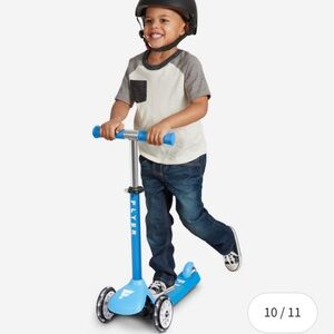 New Premium Radio Flyer Glider Jr. Scooter LIGHT UP Wheels Award Winning Age 2-5